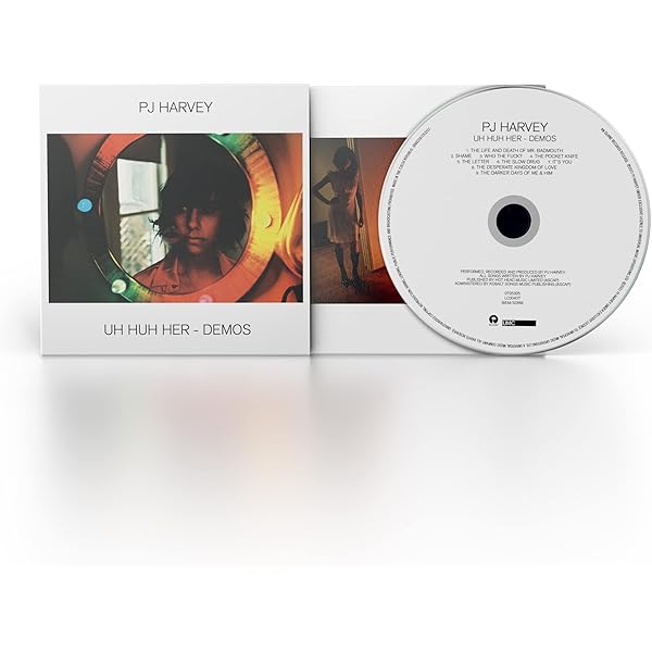 絶版 PJ Harvey 「The Hollow of the Hand」大型本 HARVEY,PJ - White Chalk - Amazon.com Music